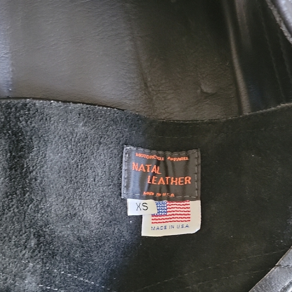 Black Leather Riding Chaps - Picture 8 of 9